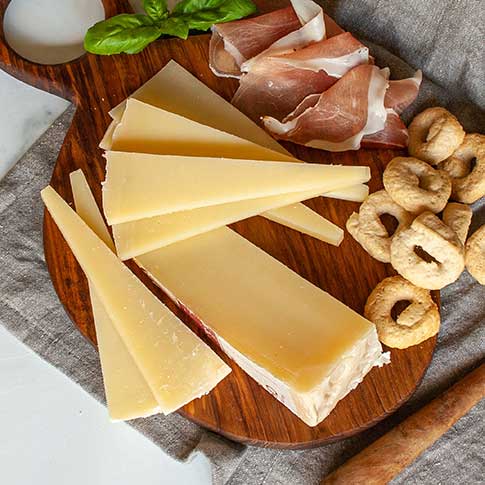 Montasio Festivo Cheese