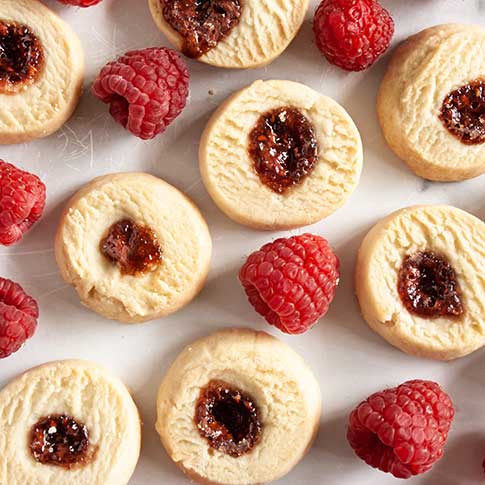 Raspberry Cave Swedish Cookies